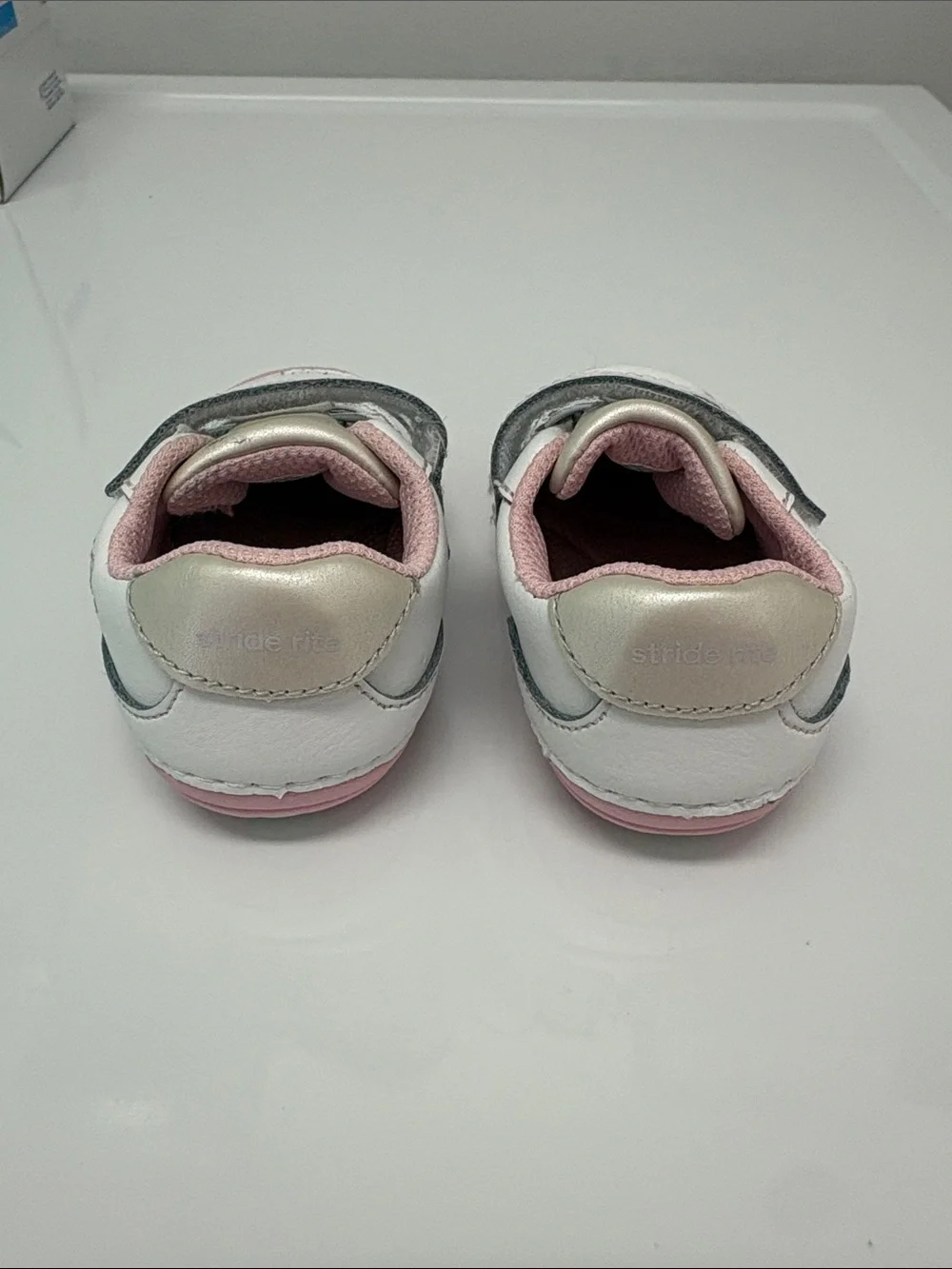 Toddler Girls White and Pink stride rite Sneakers - Picture 3 of 5
